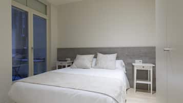 2 quartos, ferros/tábuas de passar roupa