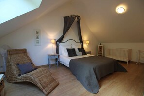 3 camere, ferro/asse da stiro, Wi-Fi gratuito, lenzuola