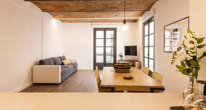 Entresol B - Holiday Apartment Rental in Girona | Bravissimo