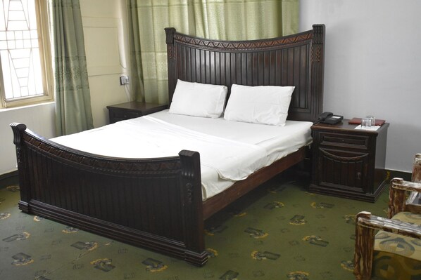 Economy Room | Free WiFi - Savvana Inn (Islamabad)