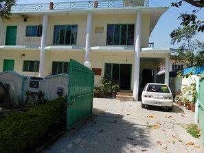 Exterior - Savvana Inn (Islamabad)