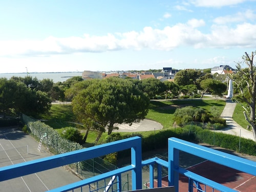 Châtelaillon-Plage : T2 panoramique sur la mer pour 2 avec piscine