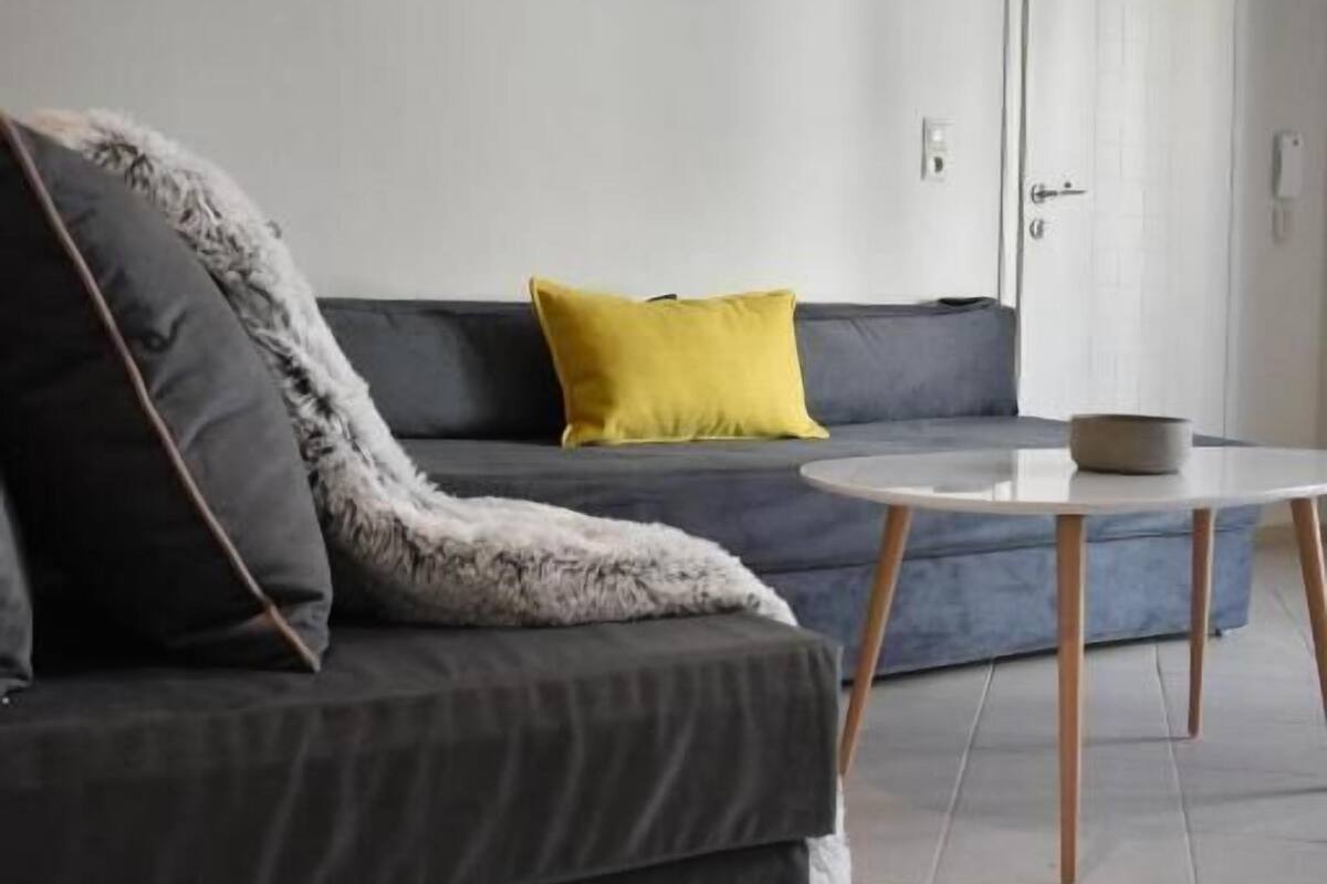 City-Apartment, Mehrere Betten, Nichtraucher, Balkon | Wohnzimmer