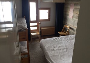 2 bedrooms, free WiFi