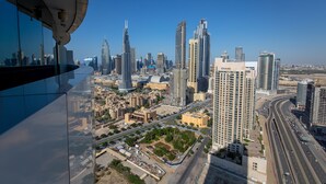 Unclassified image, 3 of 20, button - Edens Dubai - Distinction ‪ (Dubai)