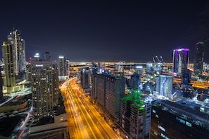Deluxe Apartment, 2 Bedrooms | City view