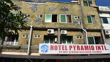 Fachada da propriedade