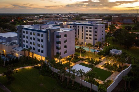 The Celeste Hotel, Orlando, a Tribute Portfolio Hotel - Image 2