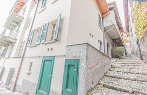 Esterni