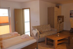 Apartment (final cleaning fee incl.) | Living area