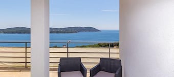 Apartmani D & J