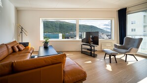 Apartment, 2 Bedrooms | Living room | Flat-screen TV - Arctic Homes (Tromsø)