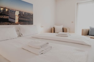 Superior Double Room, Private Bathroom, Garden View (mit Balkon) | Room amenity