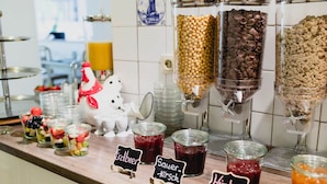 Alimentos y bebidas