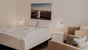 Habitación doble superior, baño privado, vista al jardín (mit Balkon) | Servicios de la habitación