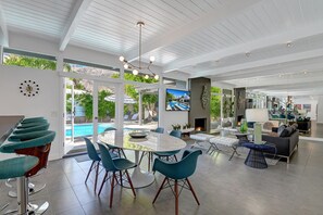 Dining - Iconic Twin Palms - Classic Upscale Midcentury! (Palm Springs)
