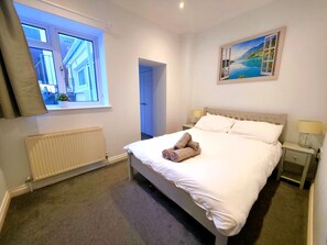 2 Schlafzimmer, Bügeleisen/Bügelbrett, kostenloses WLAN, Bettwäsche