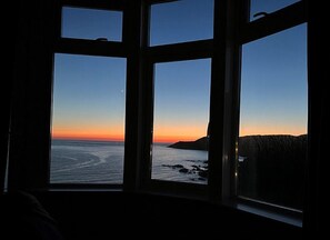 Interior - Gorgeous 2 bed apartment overlooking Combesgate Beach (Woolacombe)