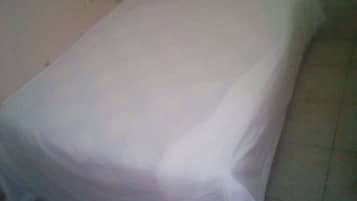 Single Room | Bed sheets