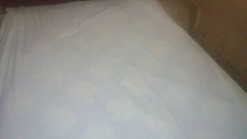 Kamar Single | Seprai linen