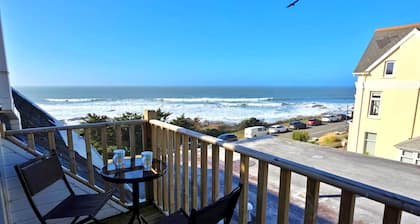 Shellsborough Penthouse, tien yli Woolacomben päärannalta