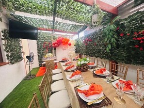 Restaurant - Executive Accommodation Bellville (Cape Town)