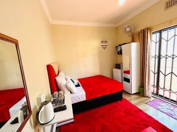 Quarto elite | Roupas de cama premium, edredons de pluma, individualmente decorados