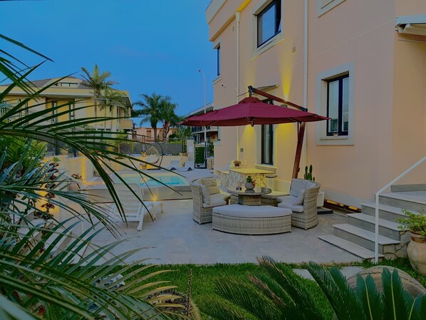 Terrace/patio - HOLIDAY HOME "U SCRUSCIU RO MARI" (Avola)