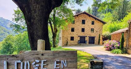 Charming gîte with SPA / Jacuzzi Lodge in the Basque Country