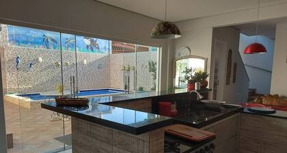 Haus in Eigentumswohnung, Sicherheit, halb neues Eigentum, innerhalb der Stadt 15 Plätze.