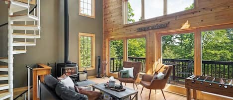 Fernseher, Kamin, Videospiele