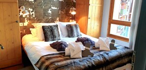 2 bedrooms, in-room safe, iron/ironing board, travel cot - LE CRYSTAL 1950 - ARC 1950 - Luxury premium apartment 2 bedrooms SKI IN / OUT (Bourg saint maurice)