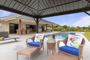 A heated pool - 5 Bedroom with Private Pool, Spa, Gym and Putting Green in Waikoloa Beach (Waikoloa)