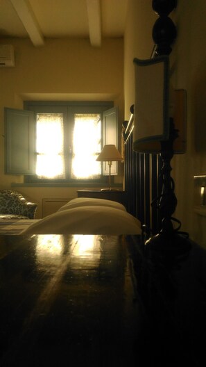 Chambre Supérieure Double ou avec lits jumeaux, vue colline