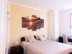 1 Schlafzimmer, WLAN, Bettwäsche