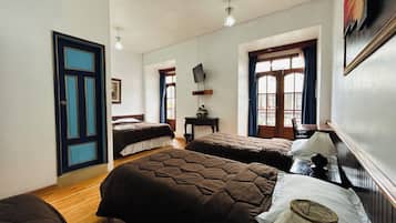 Quadruple Room | Individually decorated, individually furnished, desk, laptop workspace