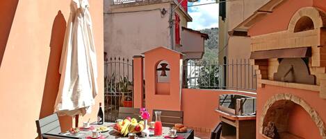 Servei de restauració a l'aire lliure