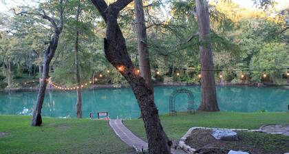 Gruene River Haven - High & Dry On The River
