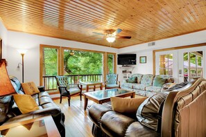 Smart-tv, een dvd-speler en een filmbibliotheek