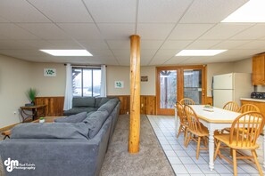 Televisión, Netflix, libros y servicios de streaming 