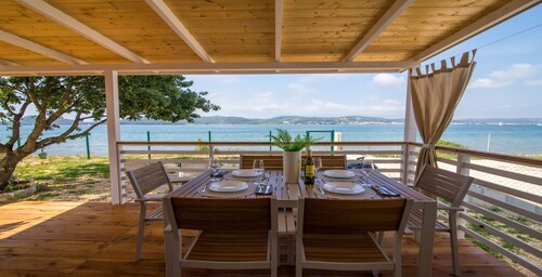 Mobile Home Frangipani 1