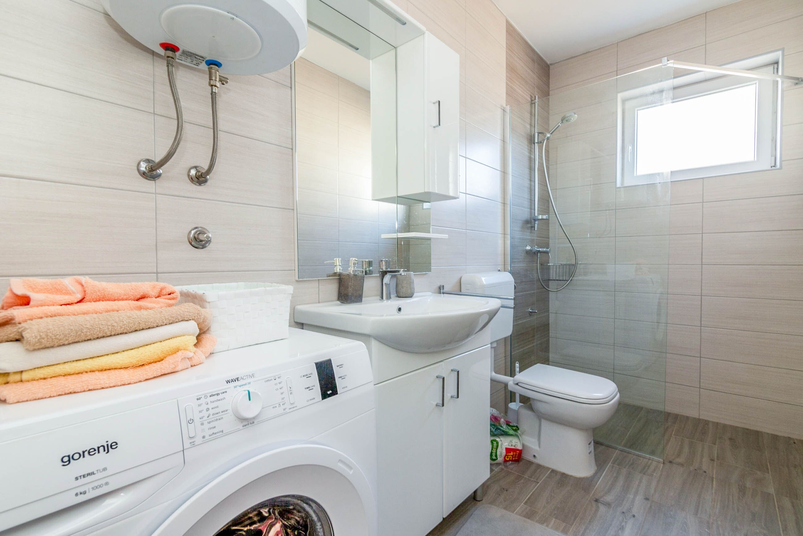 Apartment (A1) | Bilik Mandi | Pancuran mandi 