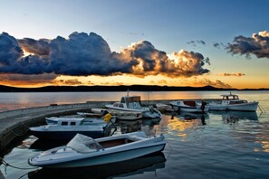 Thành phố nhìn từ nơi lưu trú