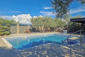 Pool - Apartments Svarog (Biograd)