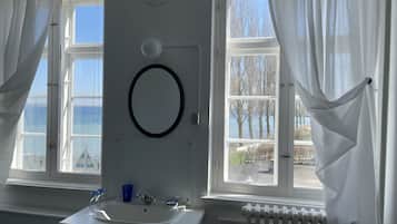 Superior Double Room, Shared Bathroom | Individually decorated, individually furnished, desk, blackout curtains