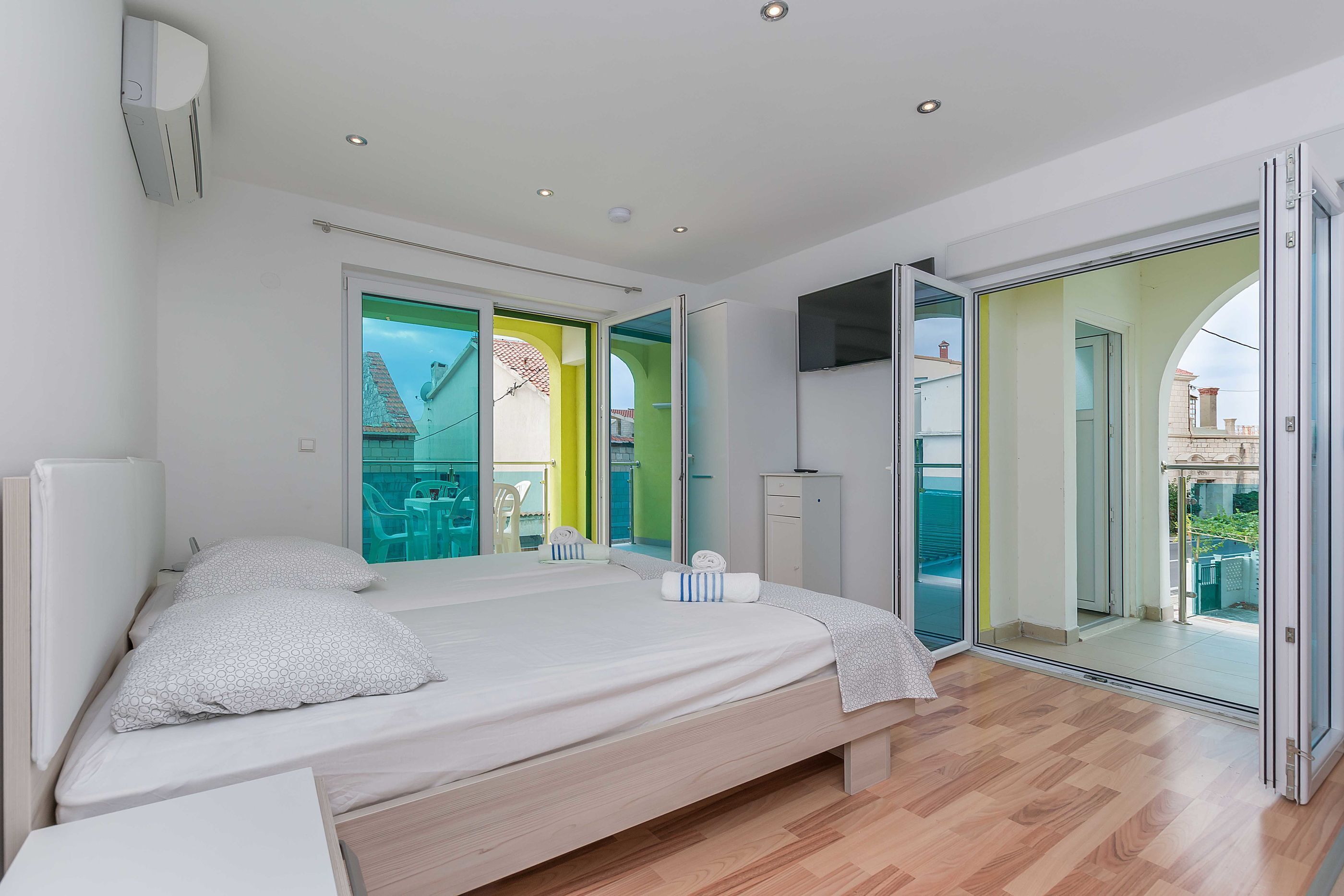 Studio (A1) | 4 Schlafzimmer, Bügeleisen/Bügelbrett, kostenloses WLAN, Bettwäsche