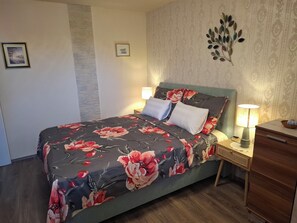 Apartment (A1) | Bügeleisen/Bügelbrett, Bettwäsche