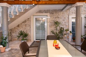 Terrace/patio - Apartment Kameni Dvori (Nin)