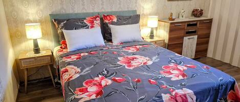 Appartement (A1) | Fer et planche Ă repasser, literie fournie