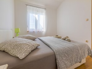 Apartment (A1)